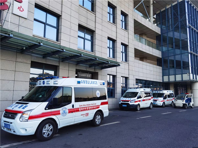 察哈尔右翼前救护车出租服务案例4